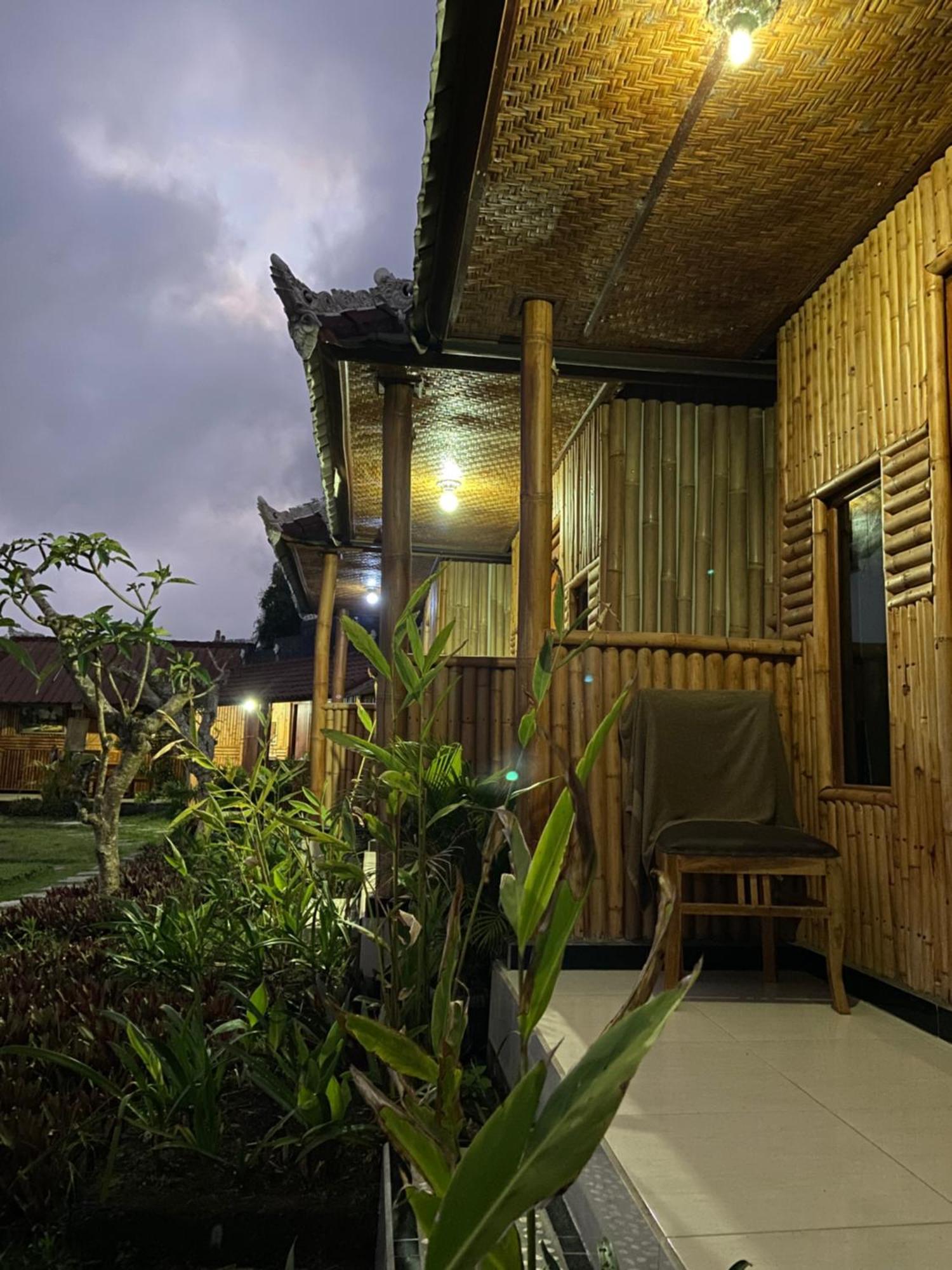 D'Yoga Bamboo House Hotel Kintamani Exterior foto